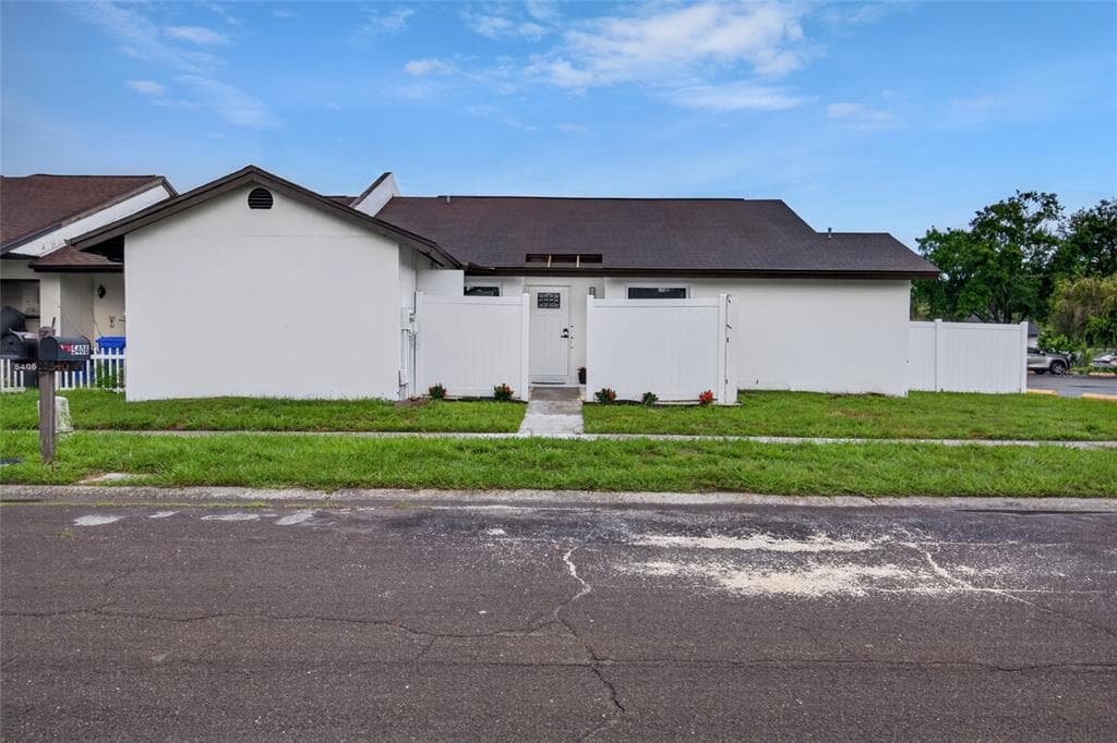 5408 MARLWOOD COURT, TAMPA, FL 33624