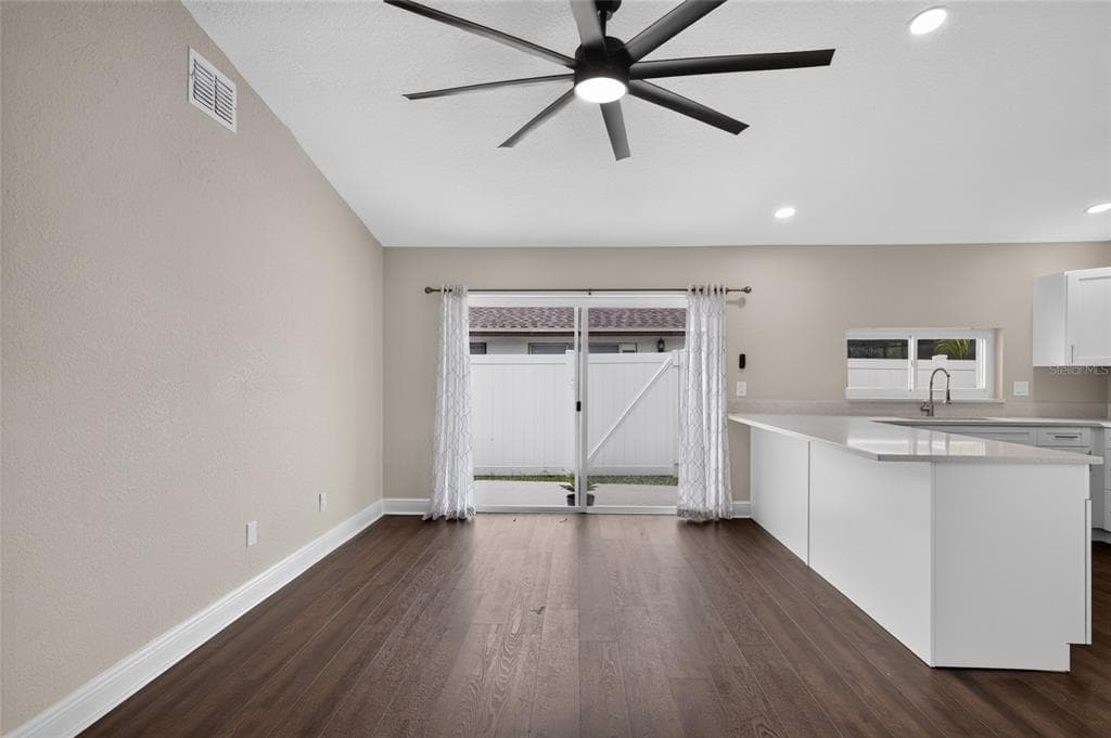 5408 MARLWOOD COURT, TAMPA, FL 33624 — zdjęcie 5