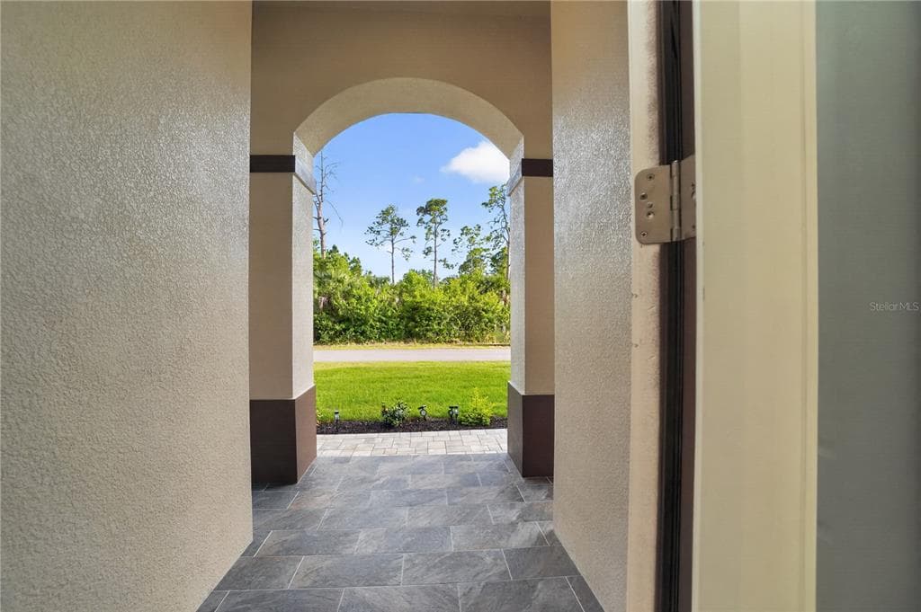 12252 DIETRICH AVENUE, PORT CHARLOTTE, FL 33953 — zdjęcie 5