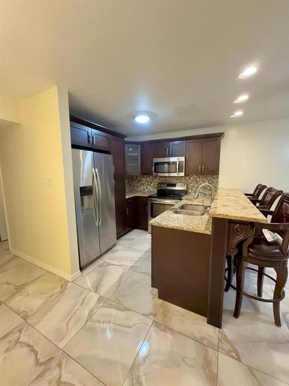 9109 W HILLSBOROUGH AVENUE # J109, TAMPA, FL 33615 — zdjęcie 4