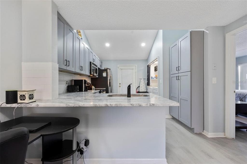 3401 CYPRESS HEAD COURT, TAMPA, FL 33618 — zdjęcie 4