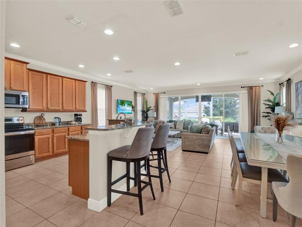 7564 MARKER AVENUE, KISSIMMEE, FL 34747 — zdjęcie 3