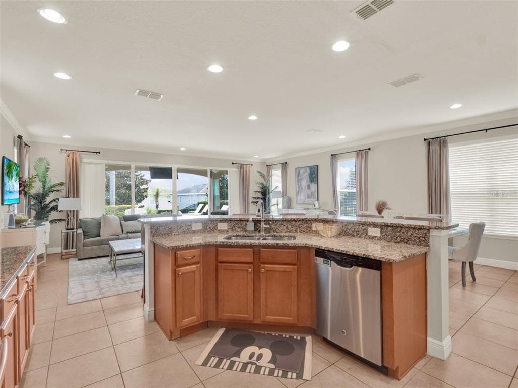 7564 MARKER AVENUE, KISSIMMEE, FL 34747 — zdjęcie 5
