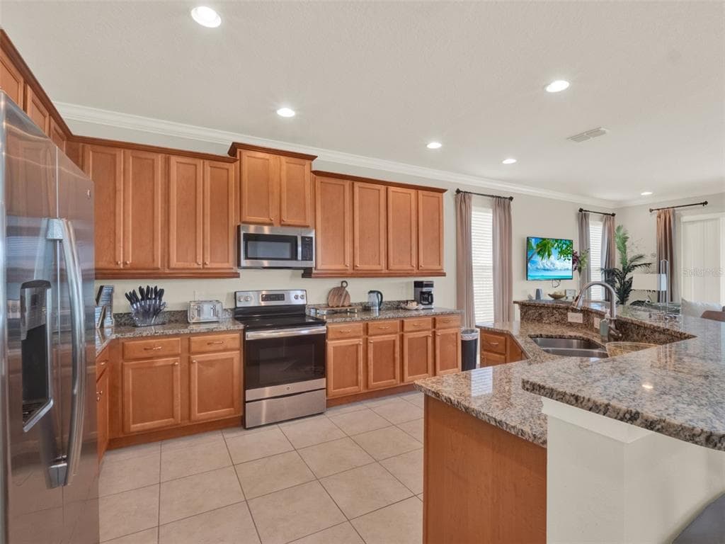 7564 MARKER AVENUE, KISSIMMEE, FL 34747 — zdjęcie 4