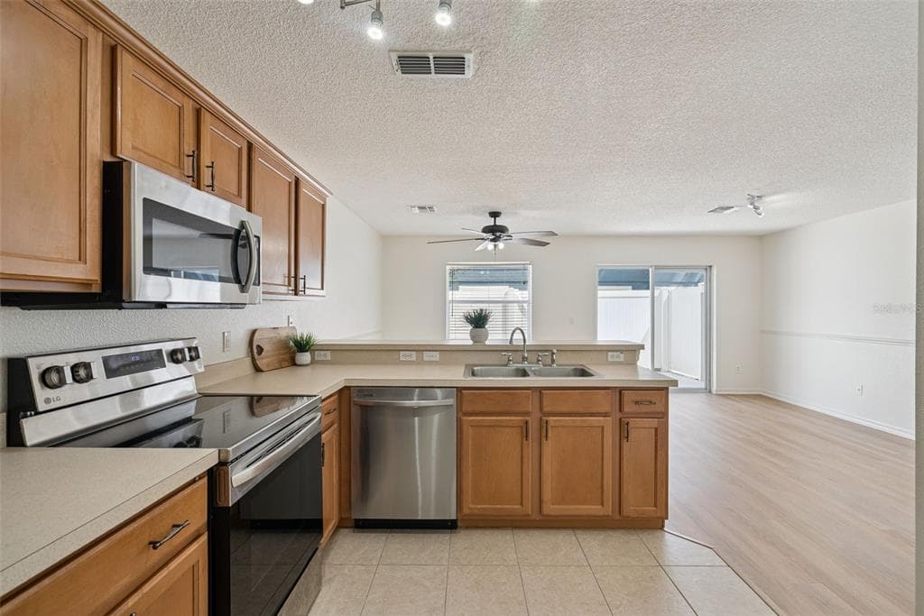 12621 SOMERSET OAKS STREET, ORLANDO, FL 32828 — zdjęcie 4