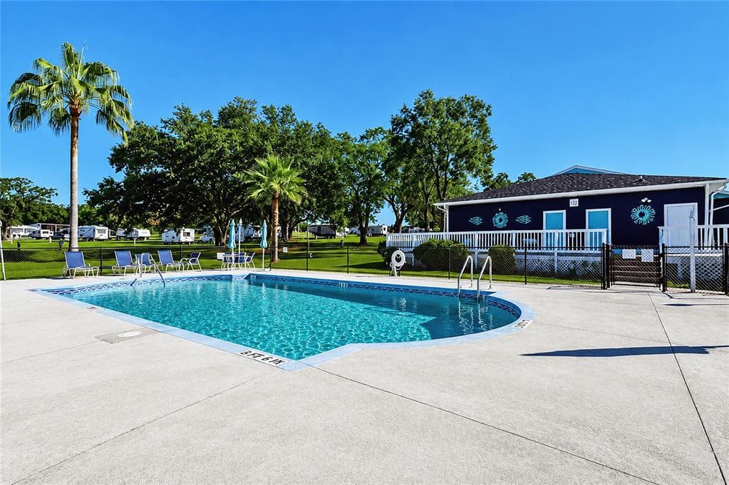 10151 HAMP DRIVE, DADE CITY, FL 33525 — zdjęcie 3