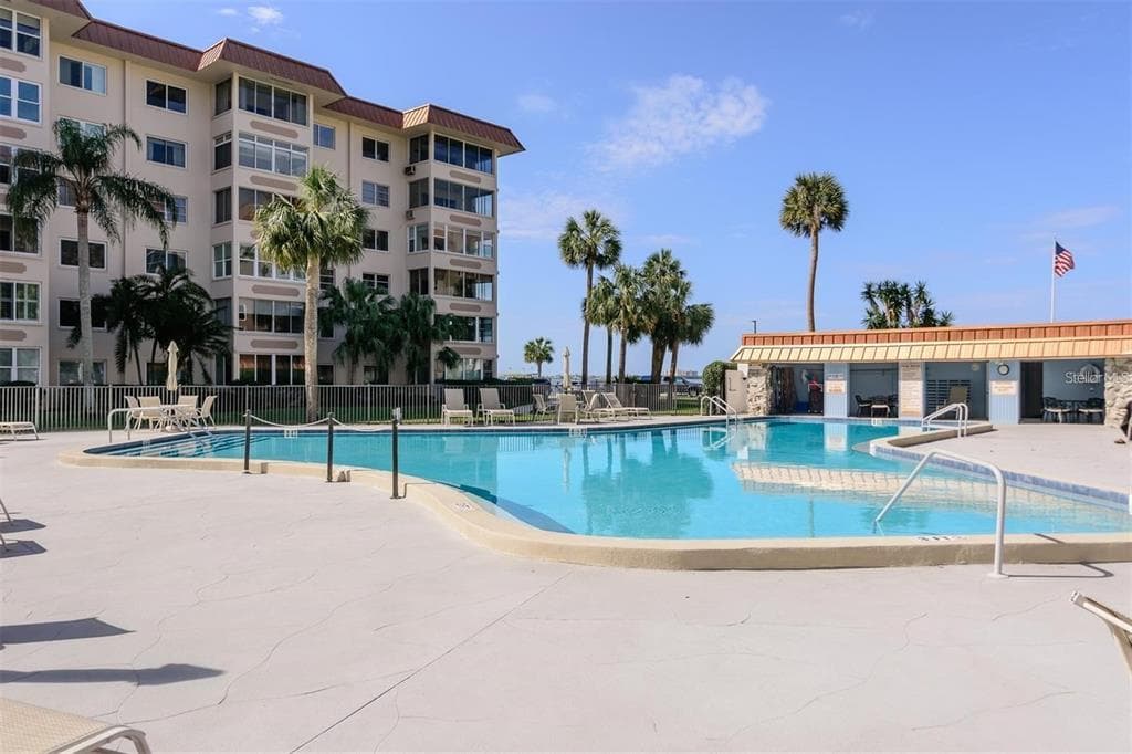 632 EDGEWATER DRIVE # 139, DUNEDIN, FL 34698 — zdjęcie 4