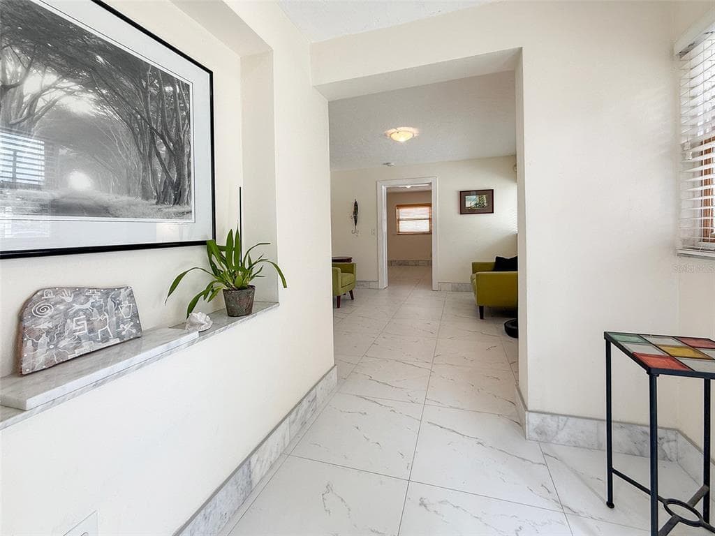 237 20TH AVENUE SE, ST PETERSBURG, FL 33705 — zdjęcie 3