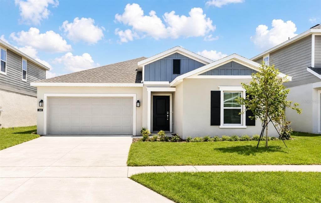 243 HAYLEY STREET, WINTER HAVEN, FL 33884
