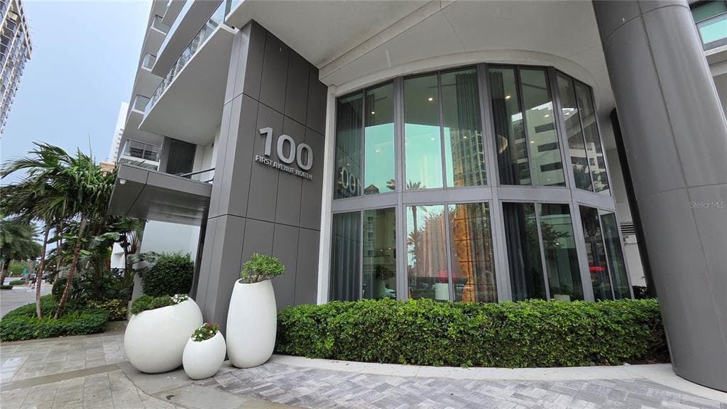 100 1ST AVENUE N # 2406, ST PETERSBURG, FL 33701 — zdjęcie 2