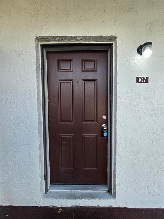 9009 TUDOR DRIVE # G107, TAMPA, FL 33615 — zdjęcie 3