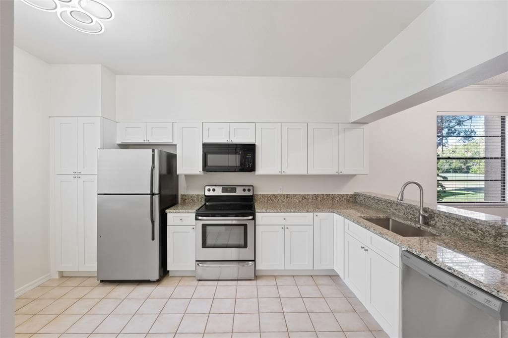 121 LINDSAY LANE # 31, OLDSMAR, FL 34677 — zdjęcie 5