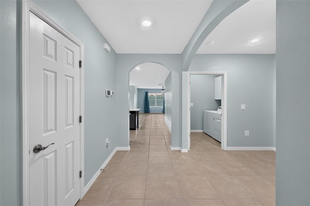 4107 MANATEE LANE, PORT CHARLOTTE, FL 33980 — zdjęcie 5