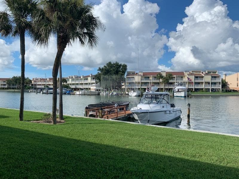 507 PLAZA SEVILLE COURT # 15, ST PETERSBURG, FL 33706 — zdjęcie 4
