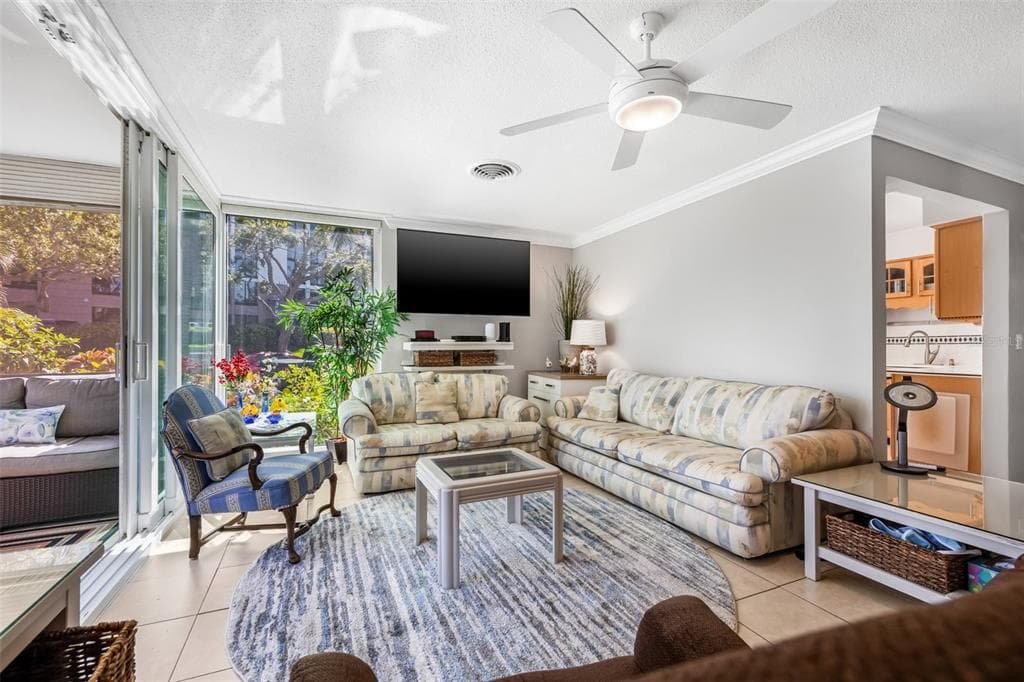 615 10TH AVENUE NE # 1, ST PETERSBURG, FL 33701 — zdjęcie 5