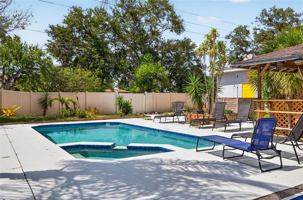 166 PINELLAS WAY N, ST PETERSBURG, FL 33710 — zdjęcie 2