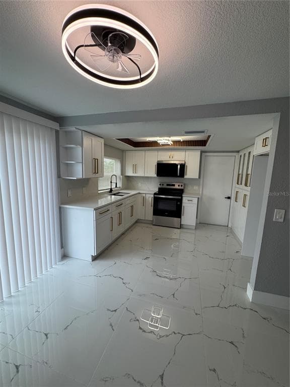 6205 WESTPORT DRIVE, PORT RICHEY, FL 34668 — zdjęcie 4