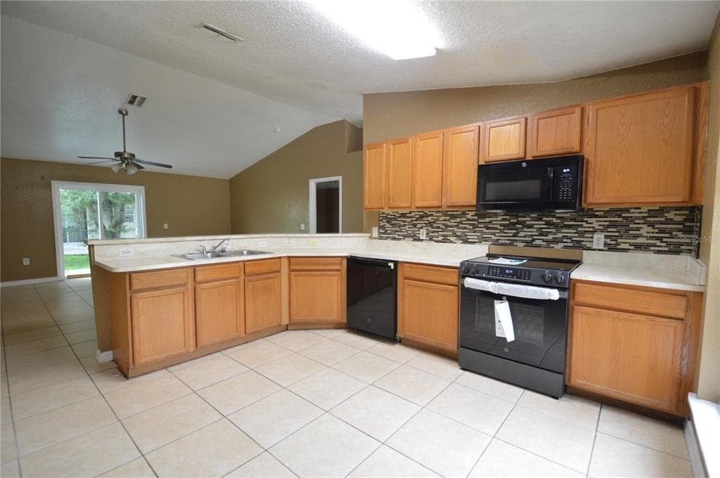 622 CARIBOU COURT, POINCIANA, FL 34759 — zdjęcie 4