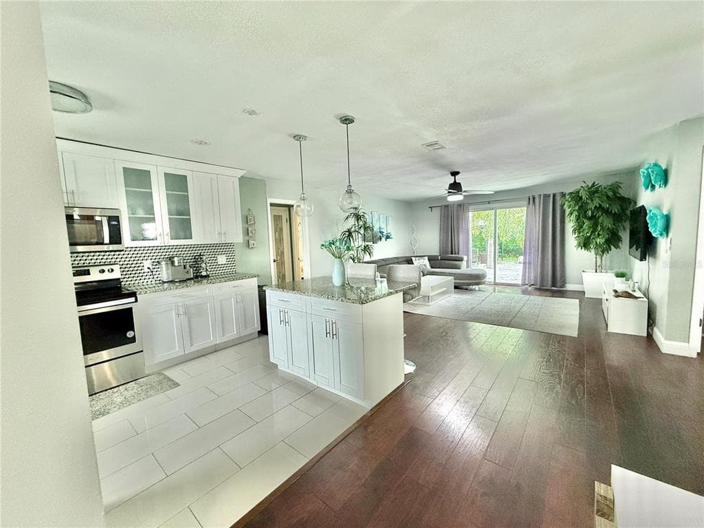 1237 LOTUS PATH, CLEARWATER, FL 33756 — zdjęcie 4