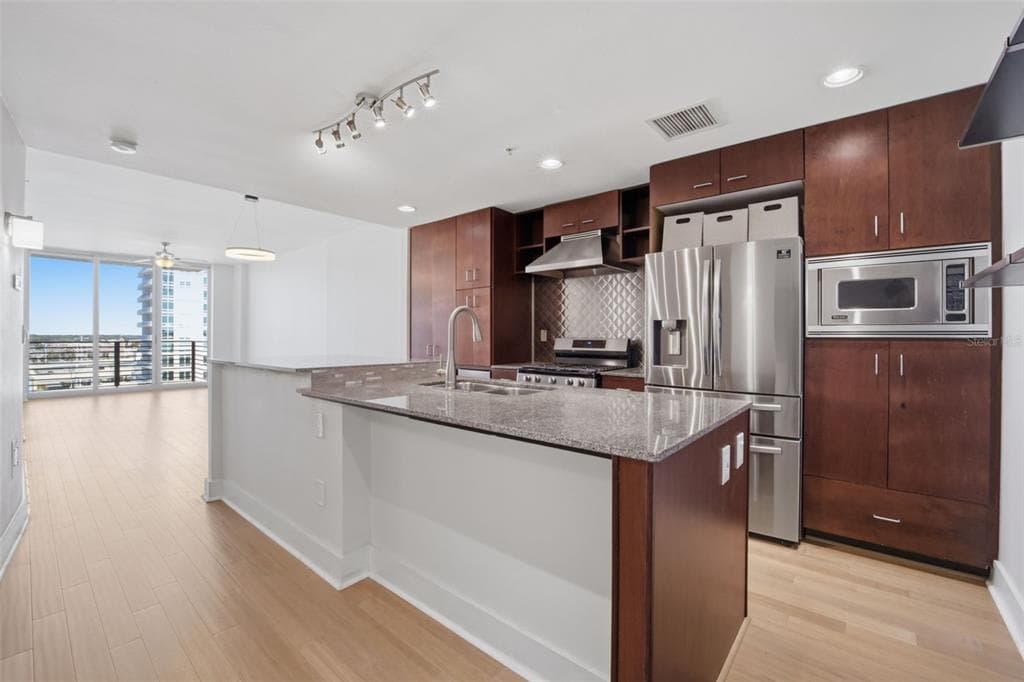 1208 E KENNEDY BOULEVARD # 1121, TAMPA, FL 33602 — zdjęcie 4