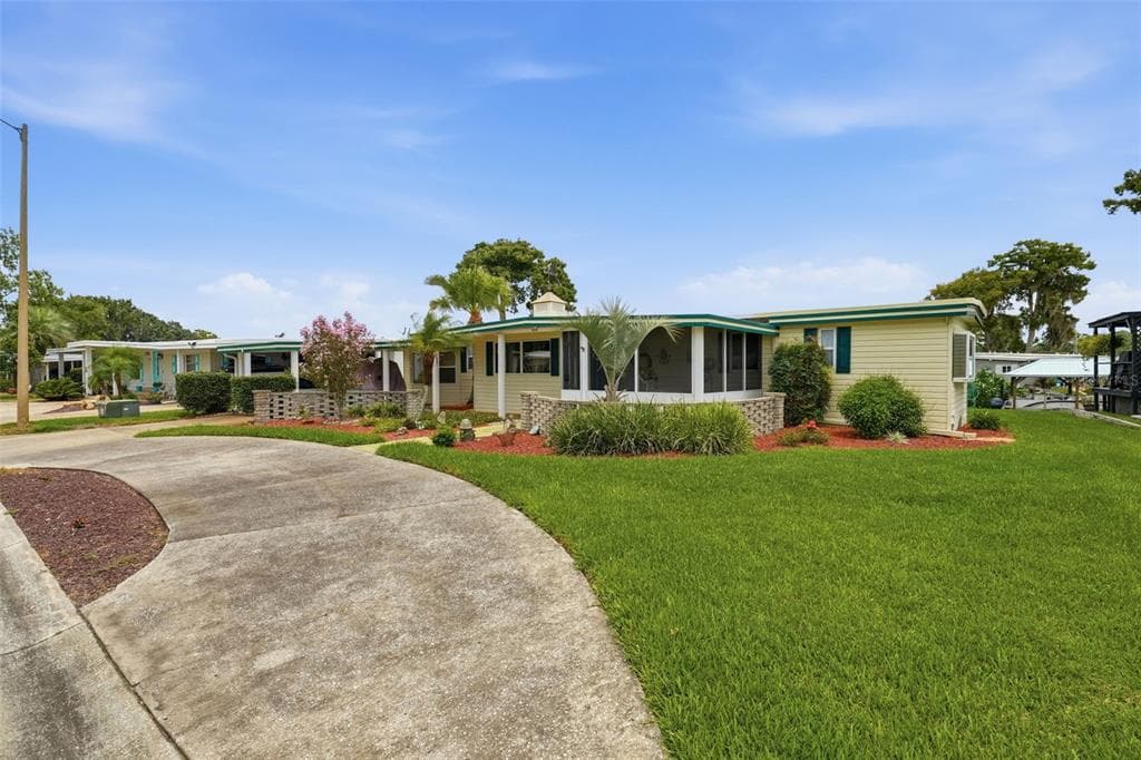 928 MORNINGVIEW DRIVE, TAVARES, FL 32778 — zdjęcie 4