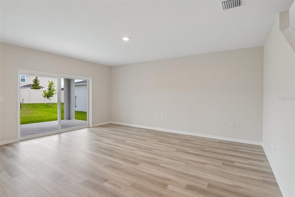 4192 RIVER BEACON BOULEVARD, DAVENPORT, FL 33837 — zdjęcie 3