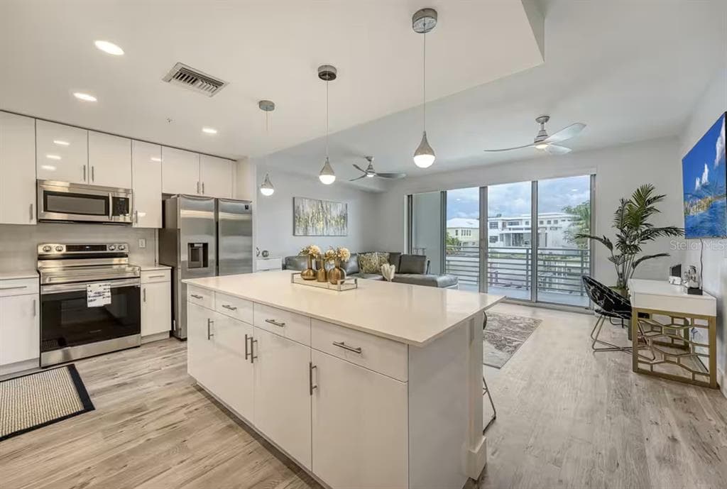 1709 N TAMIAMI TRAIL # 220, SARASOTA, FL 34234 — zdjęcie 3