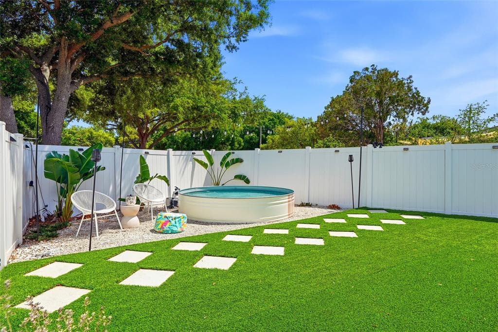 1134 MEADOWLAWN DRIVE N, ST PETERSBURG, FL 33702 — zdjęcie 3