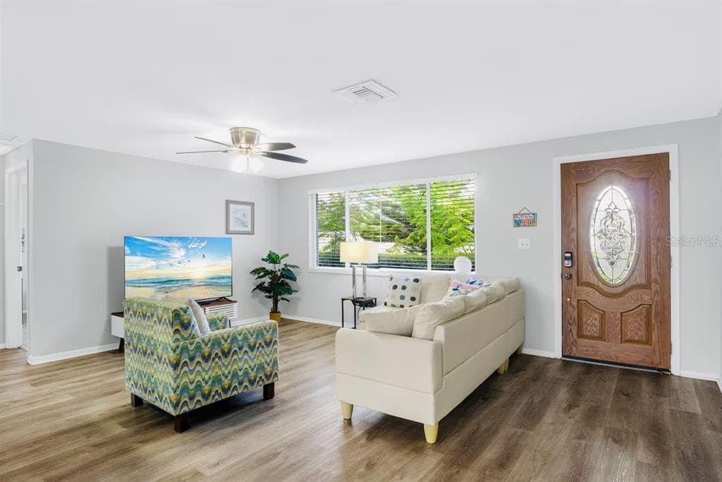 8628 MAGNOLIA DRIVE, SEMINOLE, FL 33777 — zdjęcie 3