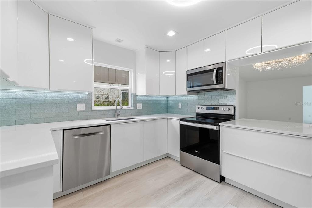 4756 OAK HILL DRIVE # 16, SARASOTA, FL 34232 — zdjęcie 4