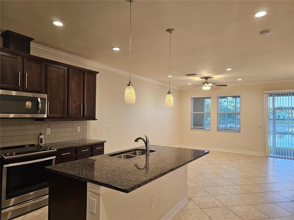 3216 PAINTED BLOSSOM COURT, LUTZ, FL 33558 — zdjęcie 2
