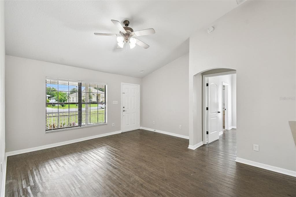 209 GOLDIE STREET, LEESBURG, FL 34748 — zdjęcie 3