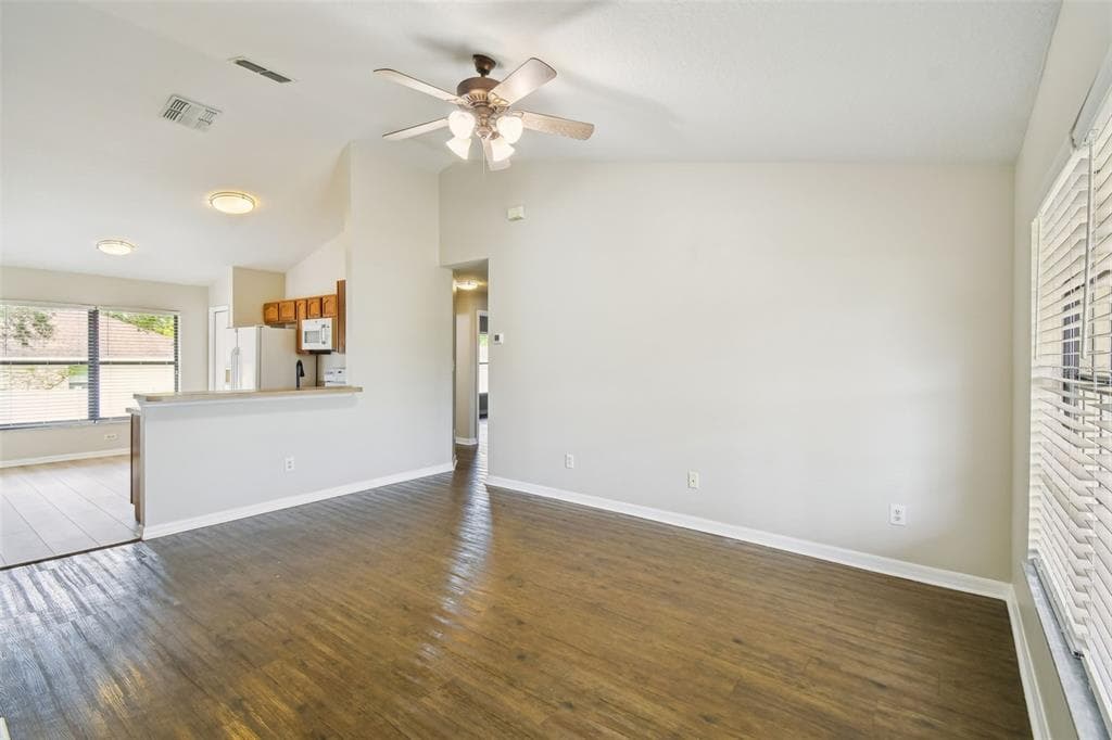 209 GOLDIE STREET, LEESBURG, FL 34748 — zdjęcie 4