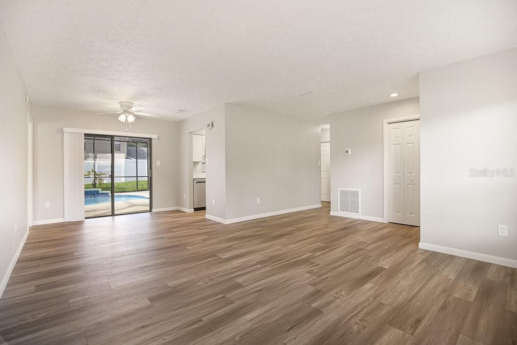 423 VAN REED MANOR DRIVE, BRANDON, FL 33511 — zdjęcie 2