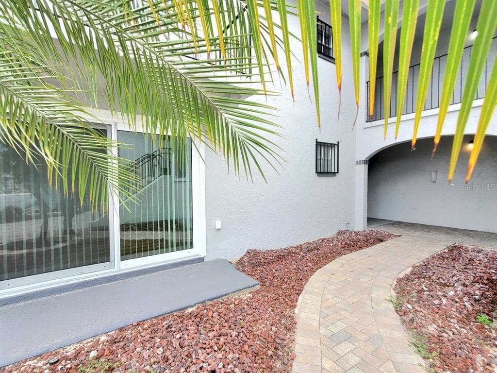 8151 BLIND PASS ROAD # 3, ST PETE BEACH, FL 33706 — zdjęcie 2