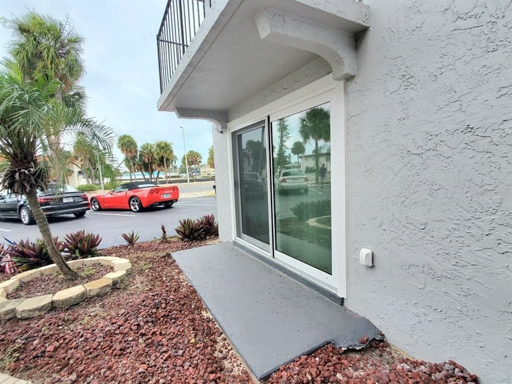 8151 BLIND PASS ROAD # 3, ST PETE BEACH, FL 33706 — zdjęcie 3