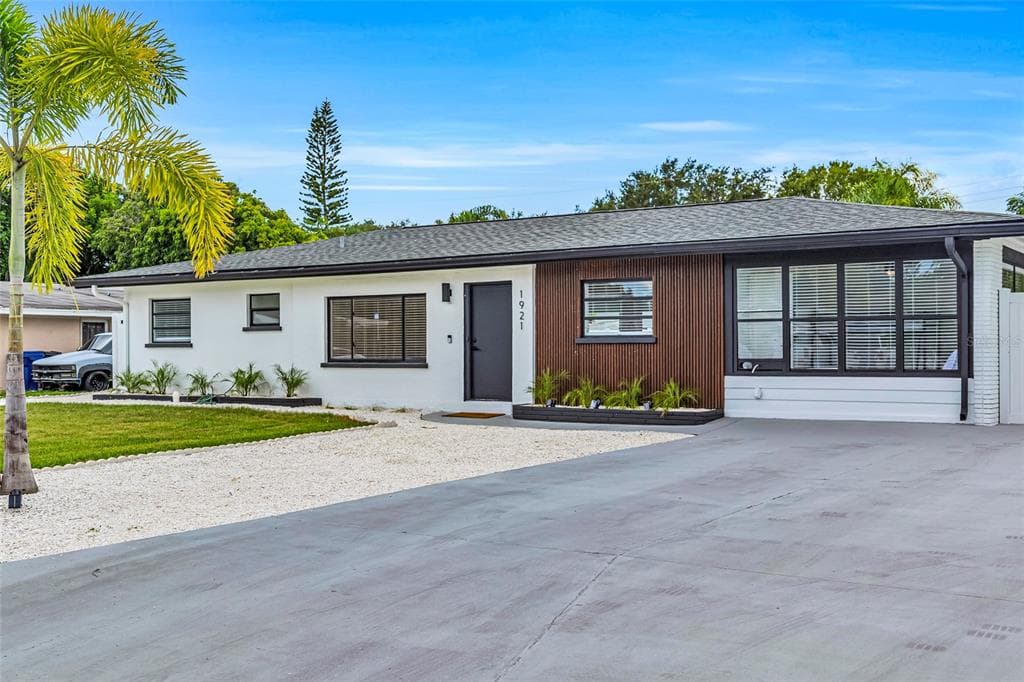 1921 FERN AVENUE, SARASOTA, FL 34235