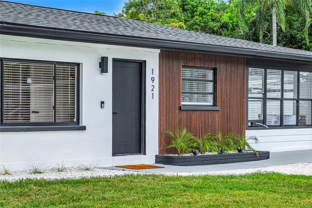1921 FERN AVENUE, SARASOTA, FL 34235 — zdjęcie 4