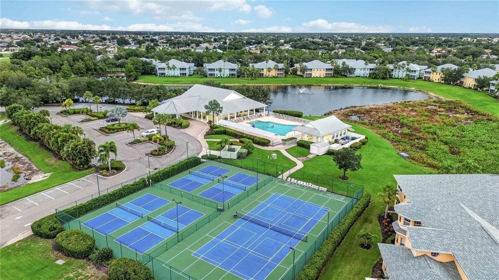 2160 HERON LAKE DRIVE # 108, PUNTA GORDA, FL 33983 — zdjęcie 2