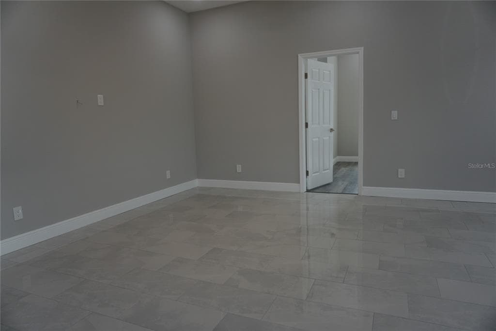 12572 TREE STREET, LARGO, FL 33773 — zdjęcie 3