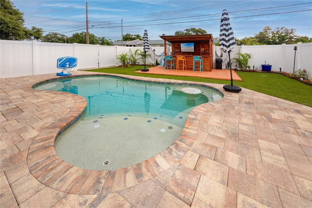 6200 52ND AVENUE N, ST PETERSBURG, FL 33709 — zdjęcie 5