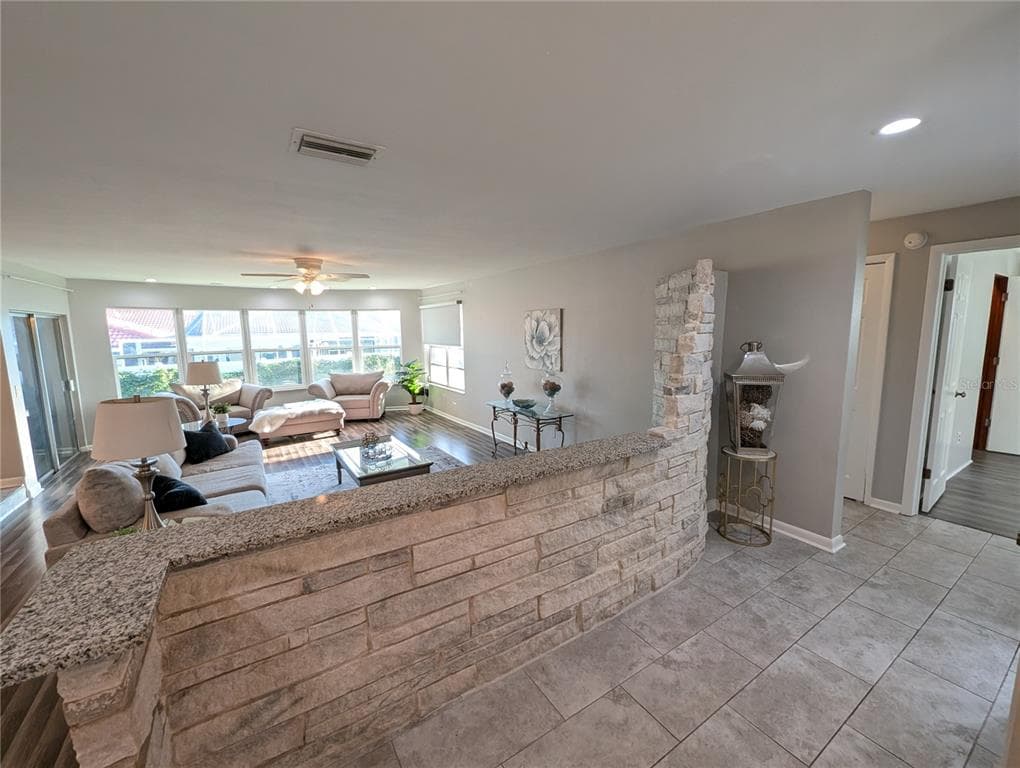 3273 HARBOR LAKE DRIVE, LARGO, FL 33770 — zdjęcie 5