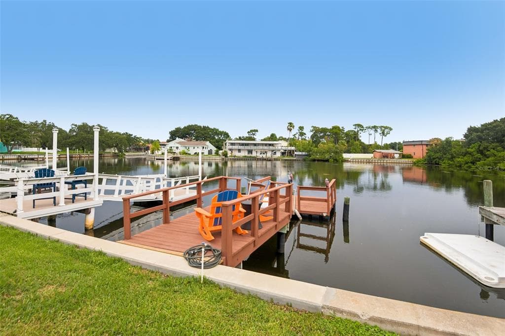 609 WESTWINDS DRIVE # 4, PALM HARBOR, FL 34683