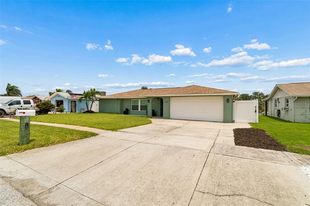 1166 CHANCELLOR DRIVE, HOLIDAY, FL 34690 — zdjęcie 2