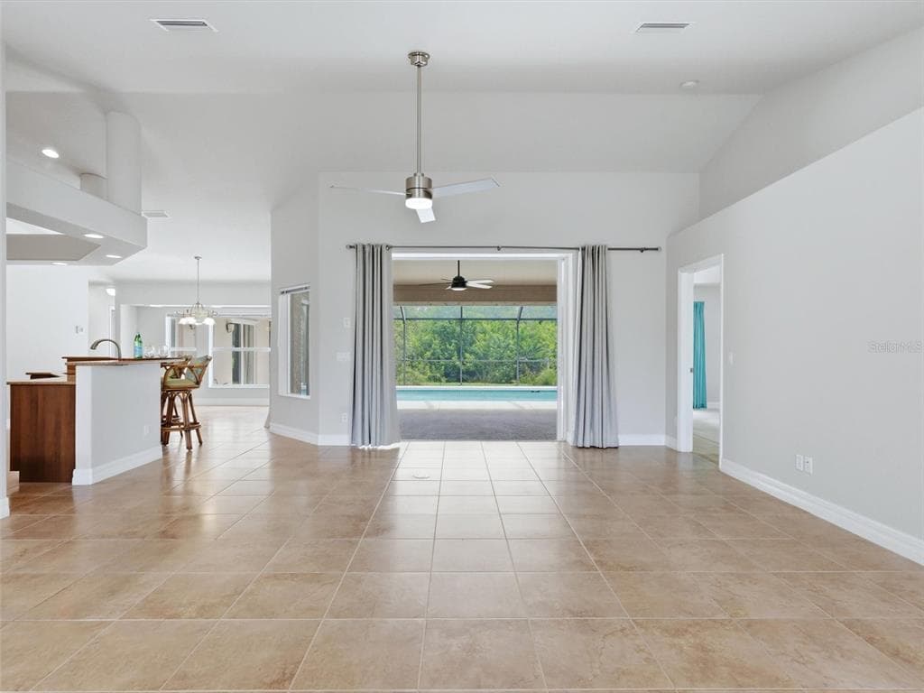 162 MEDALIST ROAD, ROTONDA WEST, FL 33947 — zdjęcie 5