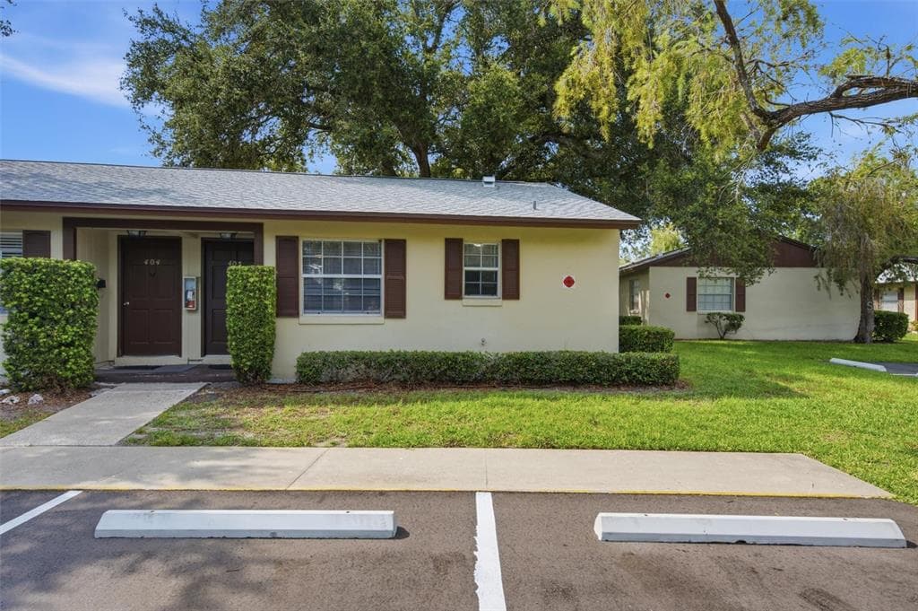4215 E BAY DRIVE # 405, CLEARWATER, FL 33764