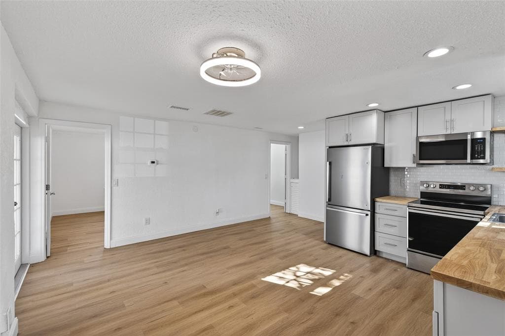 4545 12TH AVENUE S, ST PETERSBURG, FL 33711 — zdjęcie 4