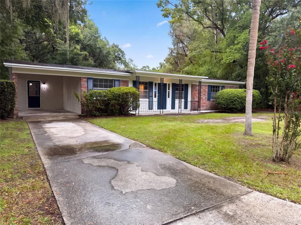 1034 NE 31ST AVENUE, GAINESVILLE, FL 32609