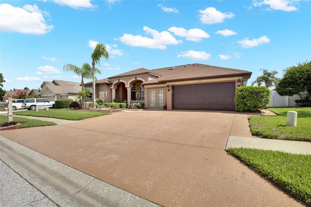 22523 WILLOW LAKES DRIVE, LUTZ, FL 33549 — zdjęcie 2
