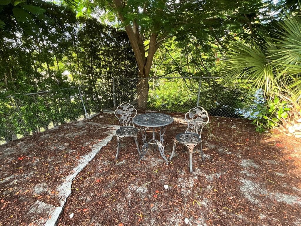 12325 NE 2ND COURT, NORTH MIAMI, FL 33161 — zdjęcie 5